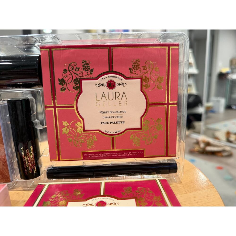 Laura Geller Bundle! 7 piece - palettes, foundation, lip, cheek - Picture 5 of 5